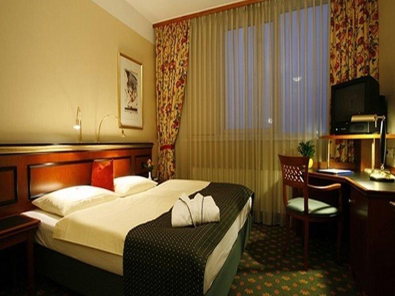 Dormero Hotel Hannover-Langenhagen Airport Langenhagen (Hannover) Quarto foto